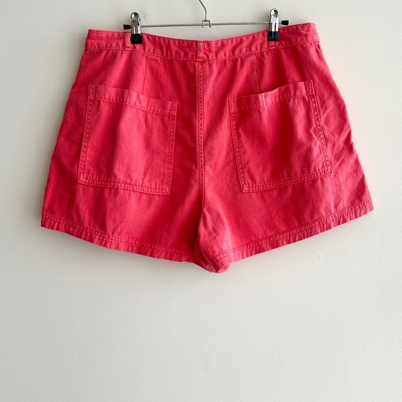 Universal Threads Women's Dusty Red Cotton Shorts, Size 14 - Picture 10 of 16